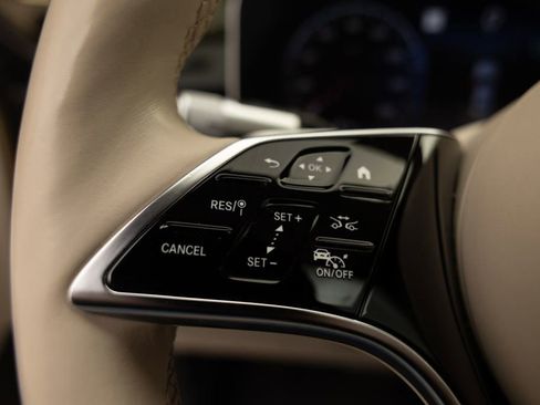 Used 2022 Mercedes-Benz S 500 4MATIC image 34