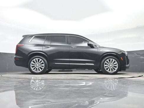 Used 2020 Cadillac XT6 Premium Luxury FWD image 31