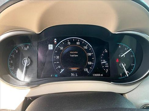 Used 2015 Buick LaCrosse Premium w/ Driver Confidence Package #1 FWD image 20