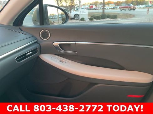 Used 2023 Hyundai Sonata SEL w/ Cargo Package image 27