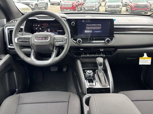 New 2026 GMC Canyon Elevation image 4