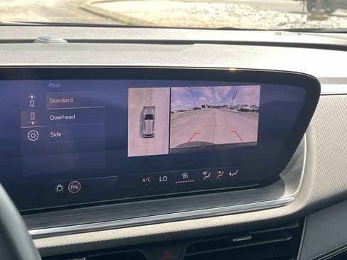Used 2025 Buick Envision Preferred AWD/4WD image 32