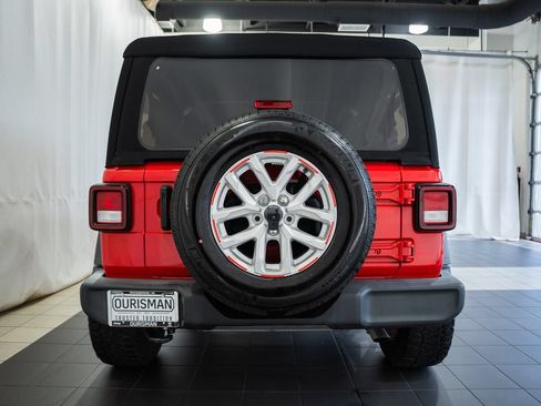 Used 2023 Jeep Wrangler Sport AWD/4WD image 5