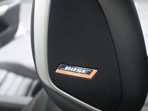 Used 2018 Nissan Kicks SR w/ Premium Package FWD image 19