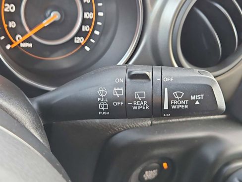 Used 2021 Jeep Wrangler Sport S image 23