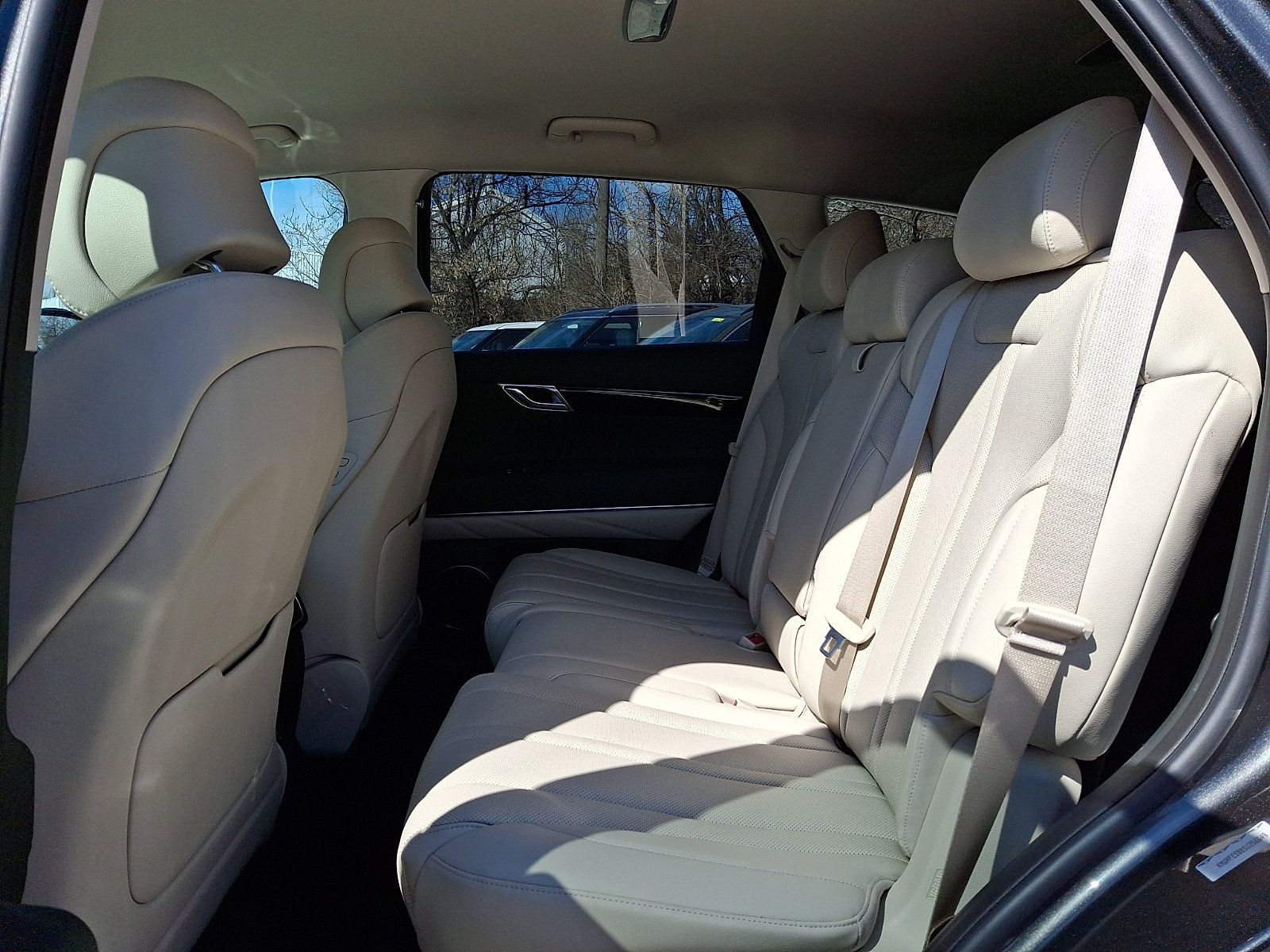 Certified 2025 Genesis GV80 2.5T Standard AWD/4WD image 10