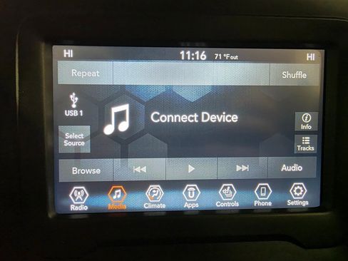 Used 2020 Jeep Renegade Altitude image 11