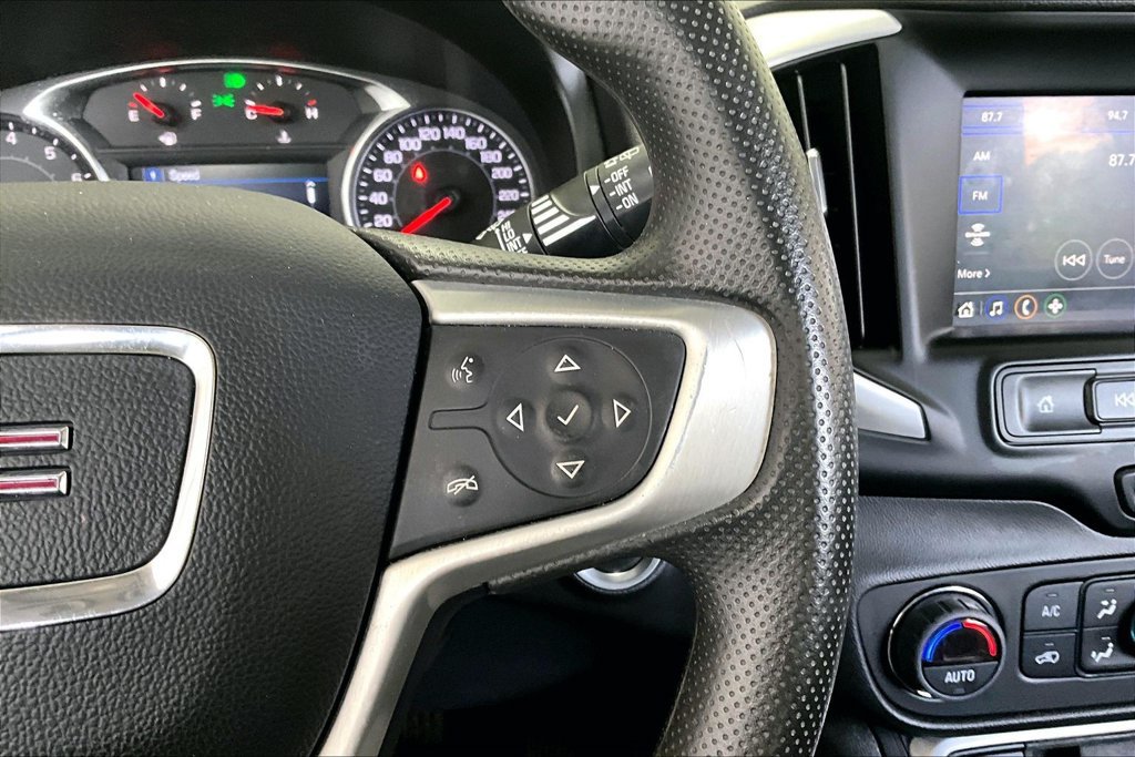 Used 2022 GMC Terrain SLE AWD/4WD image 12