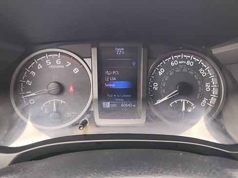Used 2019 Toyota Tacoma TRD Pro AWD/4WD image 18