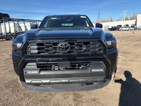 Used 2025 Toyota 4Runner TRD Off-Road image 10