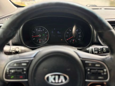 Used 2018 Kia Sportage EX w/ Option Group 040 FWD image 18