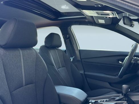 Used 2025 Honda Accord Sport image 25