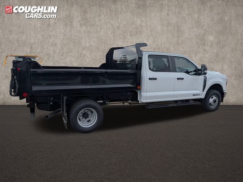 New 2026 Ford F350 XL w/ XL Chrome Package AWD/4WD image 9