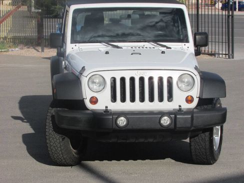 Used 2012 Jeep Wrangler Sport AWD/4WD image 15