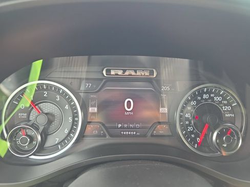 Used 2021 RAM 1500 Big Horn AWD/4WD image 16