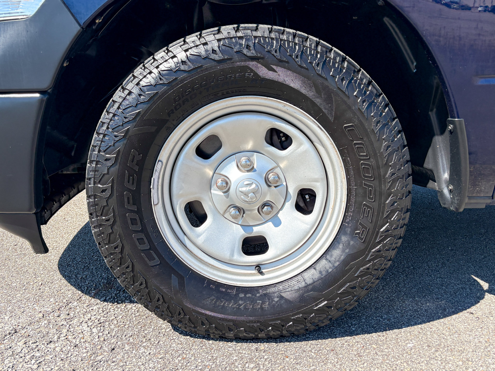 Used 2017 RAM 1500 Tradesman w/ Popular Equipment Group RWD image 28