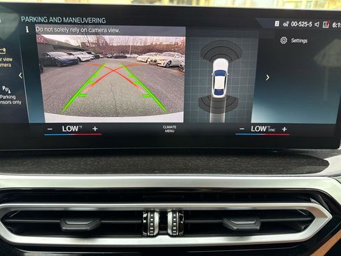 Used 2023 BMW i4 eDrive35 w/ Premium Package image 62