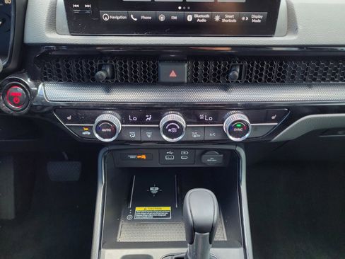 Used 2024 Honda CR-V Sport Touring image 16