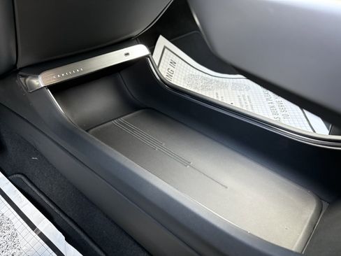 New 2025 Cadillac Lyriq Luxury image 25