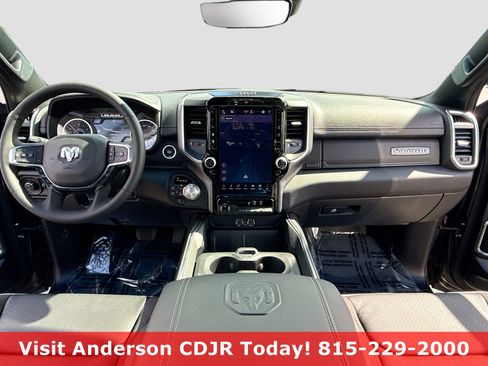 New 2026 RAM 1500 Laramie AWD/4WD image 3