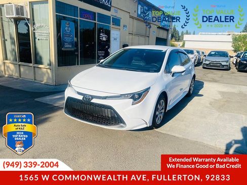 Used 2020 Toyota Corolla LE image 9