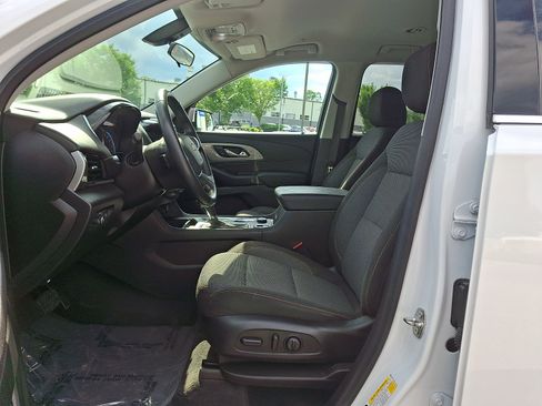 Used 2020 Chevrolet Traverse LT w/ LPO, Floor Liner Package AWD/4WD image 13