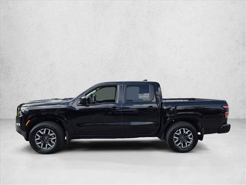 Used 2022 Nissan Frontier SV RWD image 8