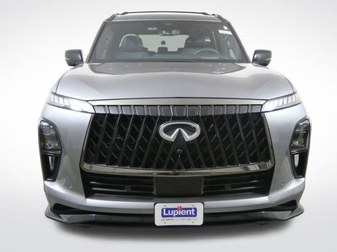 New 2026 INFINITI QX80 4WD image 8
