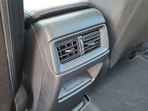 Used 2023 Honda CR-V LX image 11
