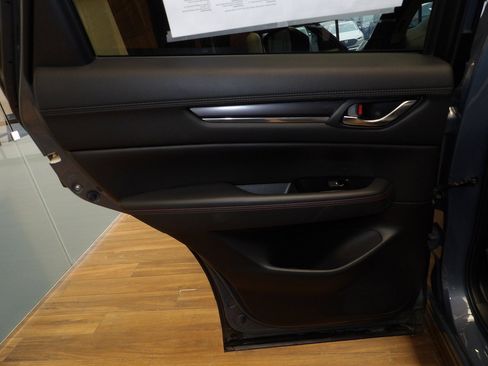 Certified 2022 MAZDA CX-5 Carbon Edition image 21