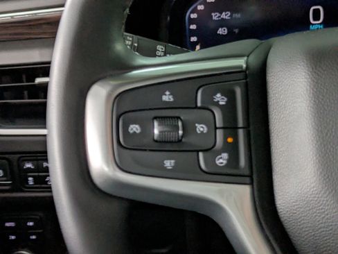 Used 2023 Chevrolet Tahoe Z71 w/ Luxury Package image 19