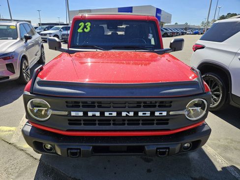 Used 2023 Ford Bronco Black Diamond image 6