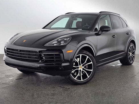 Used 2022 Porsche Cayenne Platinum Edition image 1