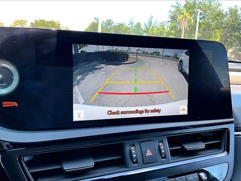 Used 2023 Lexus ES 350 F Sport w/ Accessory Package (Z2) FWD image 24