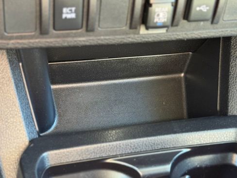 Used 2023 Toyota Tacoma SR5 AWD/4WD image 18