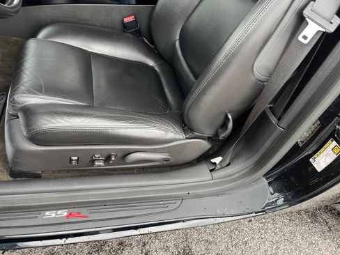 Used 2003 Chevrolet SSR w/ Preferred Equipment Group image 20