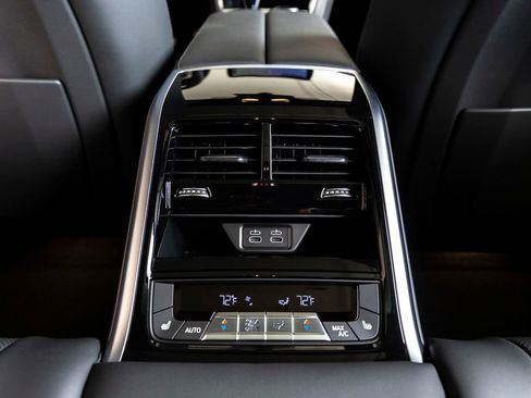 New 2026 BMW 840i xDrive image 23