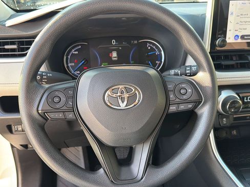 Certified 2024 Toyota RAV4 XLE AWD/4WD image 19