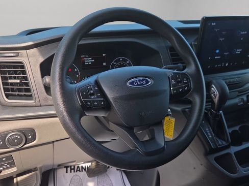 Used 2025 Ford Transit 350 XL AWD/4WD image 6