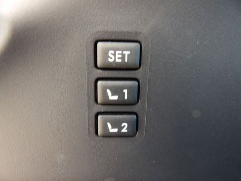 New 2026 Subaru Ascent Limited AWD/4WD image 11