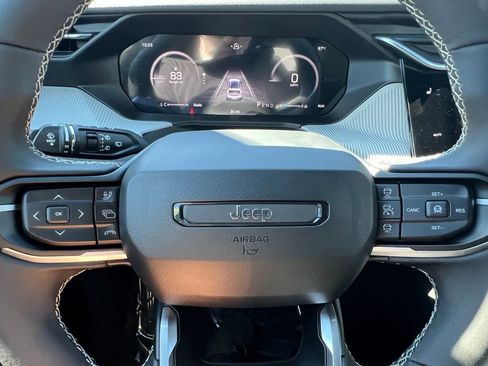 New 2026 Jeep Cherokee Laredo image 22