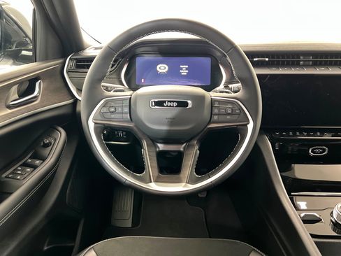 New 2026 Jeep Grand Cherokee Altitude AWD/4WD image 12