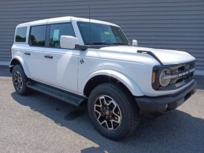 New 2026 Ford Bronco Outer Banks