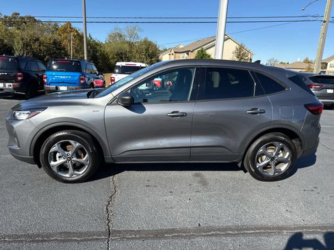 Used 2025 Ford Escape ST-Line image 26