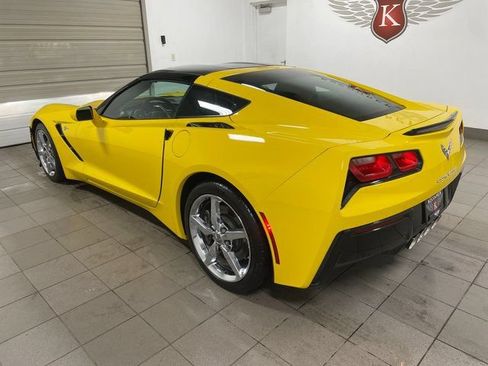Used 2014 Chevrolet Corvette Stingray Coupe w/ 3LT Preferred Equipment Group RWD image 4