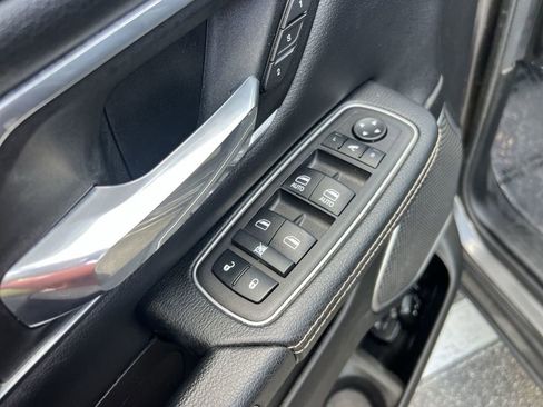 Used 2023 RAM 1500 Laramie image 15
