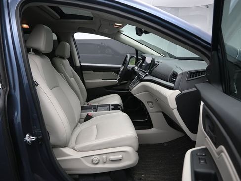 Used 2025 Honda Odyssey EX-L image 24
