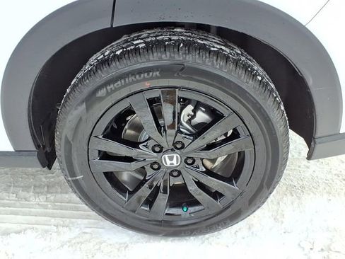 Certified 2026 Honda HR-V Sport image 11