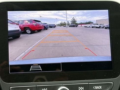 Used 2024 Chevrolet Malibu LT FWD image 18
