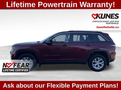 Used 2024 Jeep Grand Cherokee Limited image 8